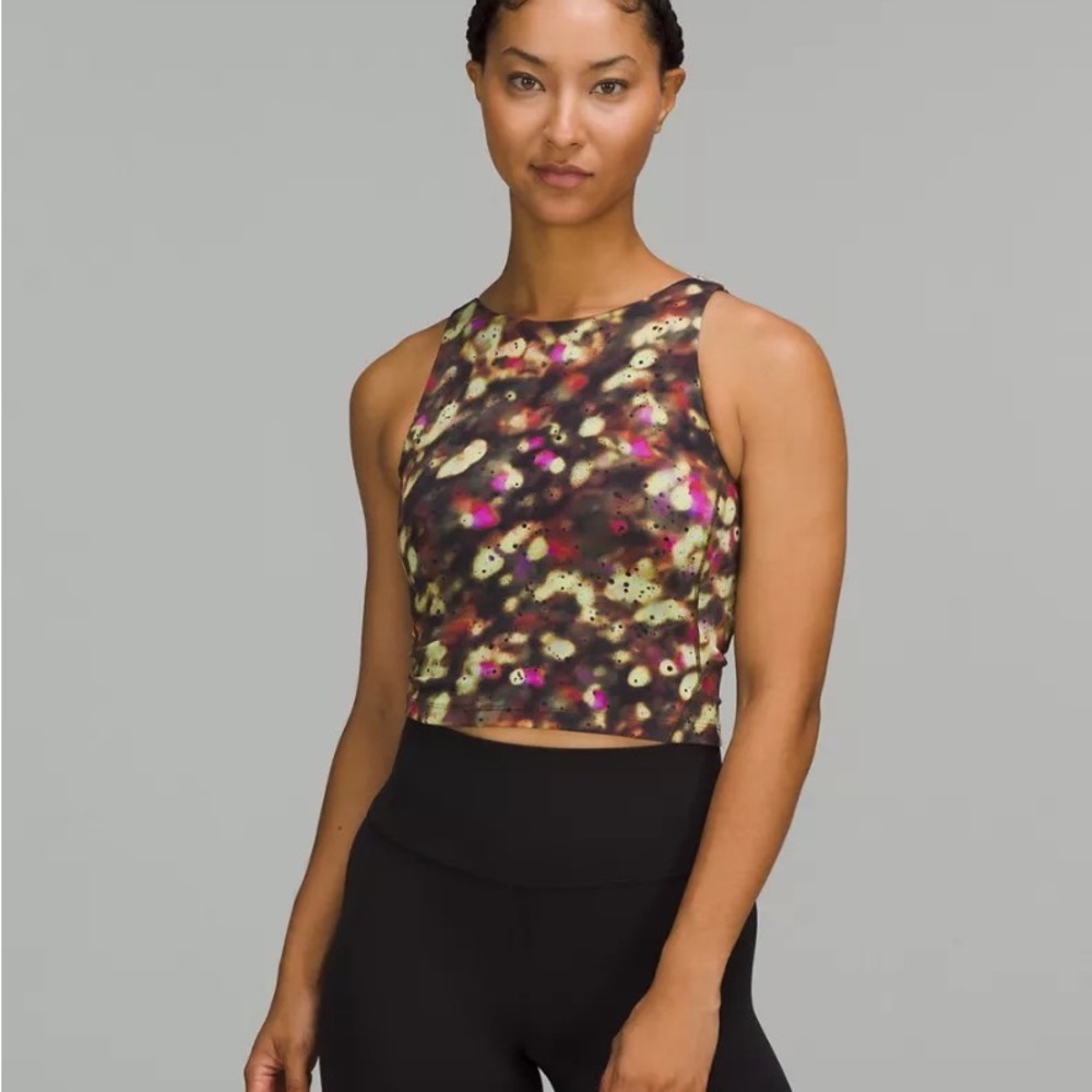 NWOT align high-neck crop